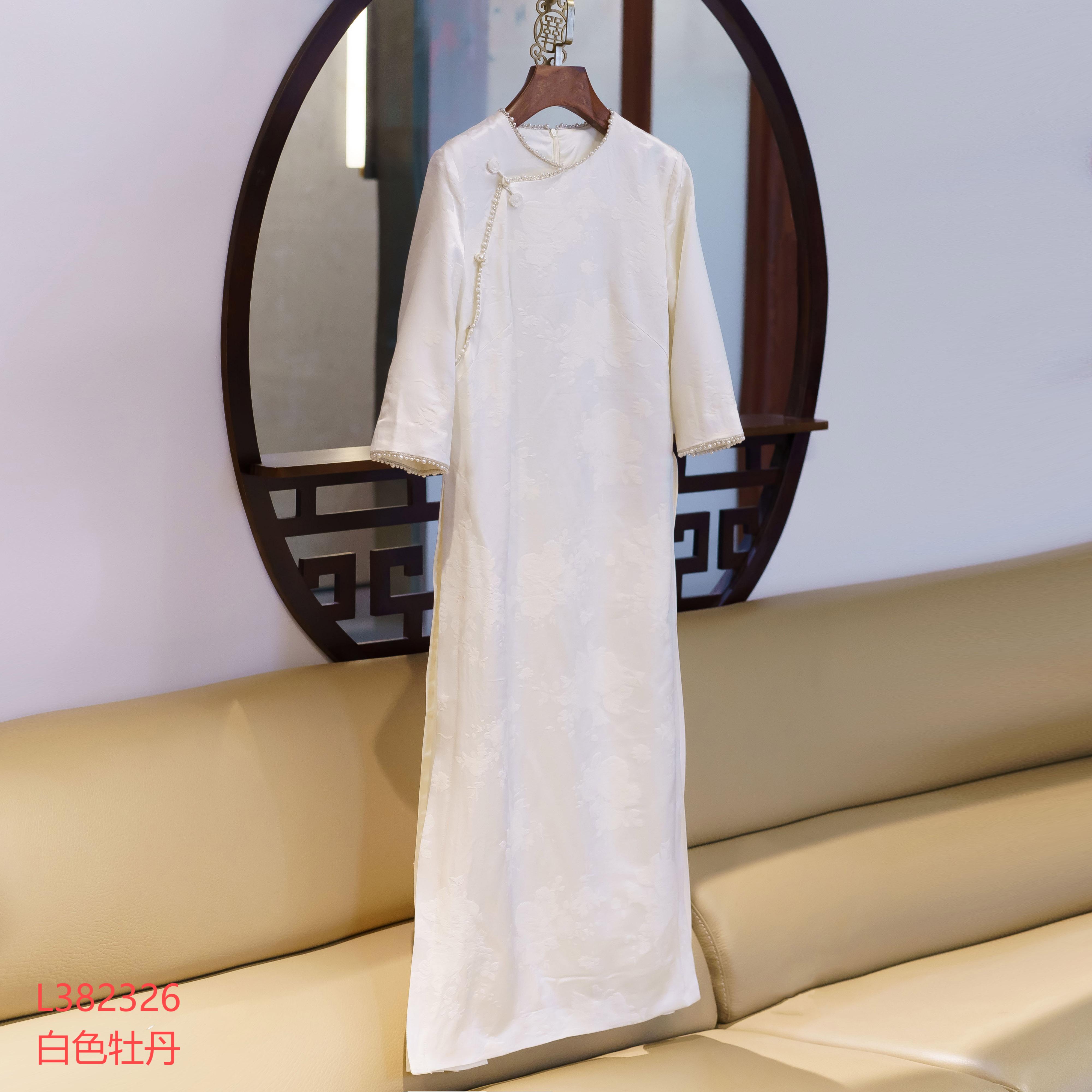 丝毛提花新中式国风桑蚕丝圆领斜襟七分袖连衣裙382326