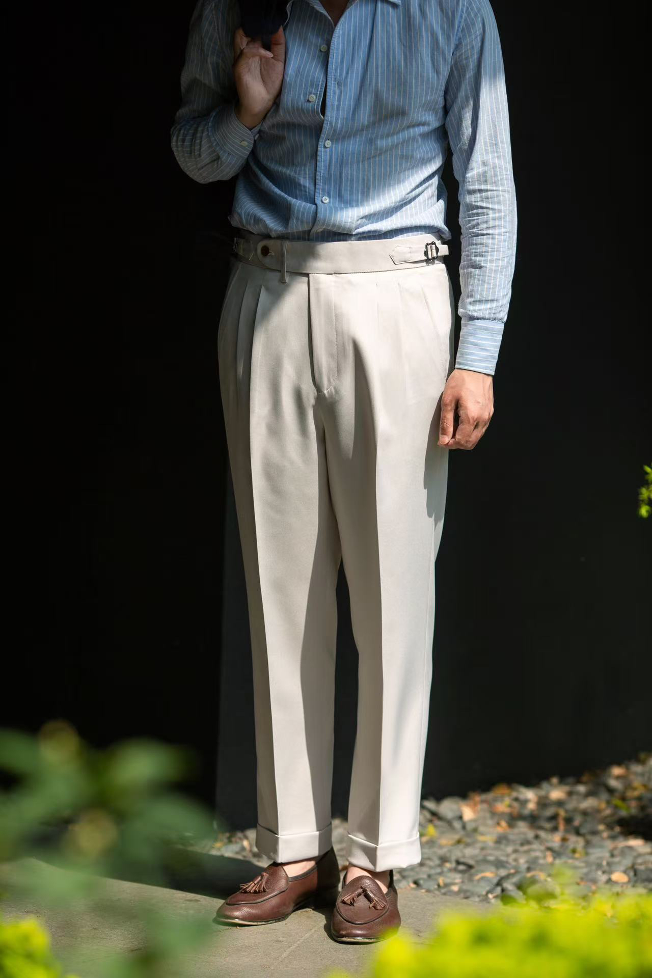 新品 夏季冰感灰白色 男士那不勒斯双摺小直筒裤