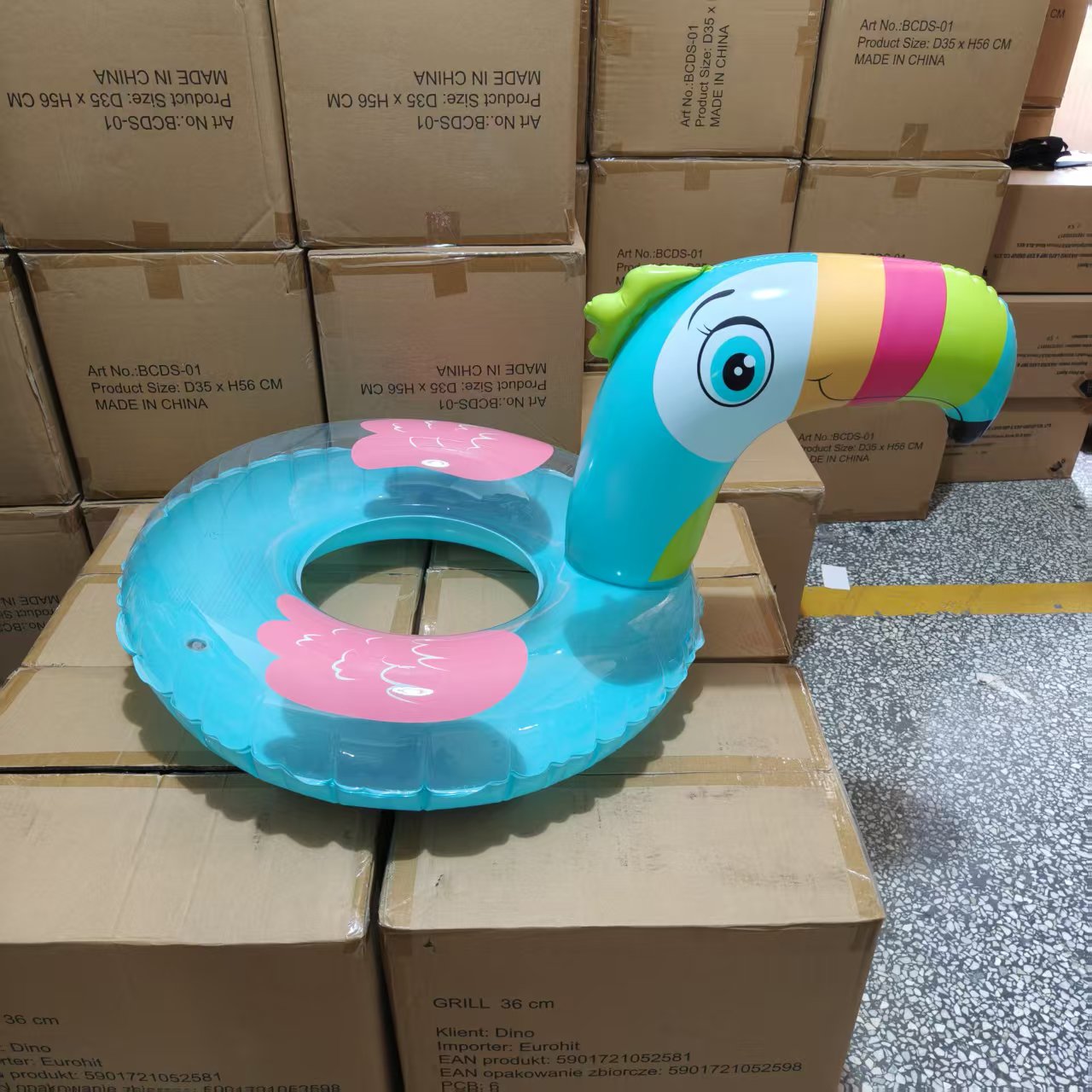 蓝色彩虹马 充气游泳圈