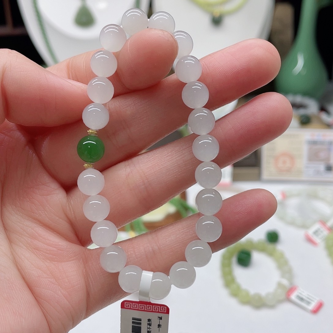 18K金镶嵌手链和田玉