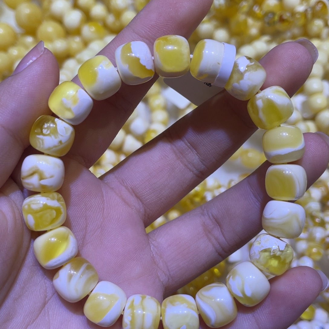 蜜蜡未镶嵌珠宝奇石10.7m