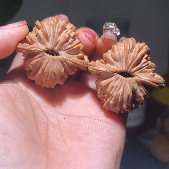 桃核吊坠             43.3