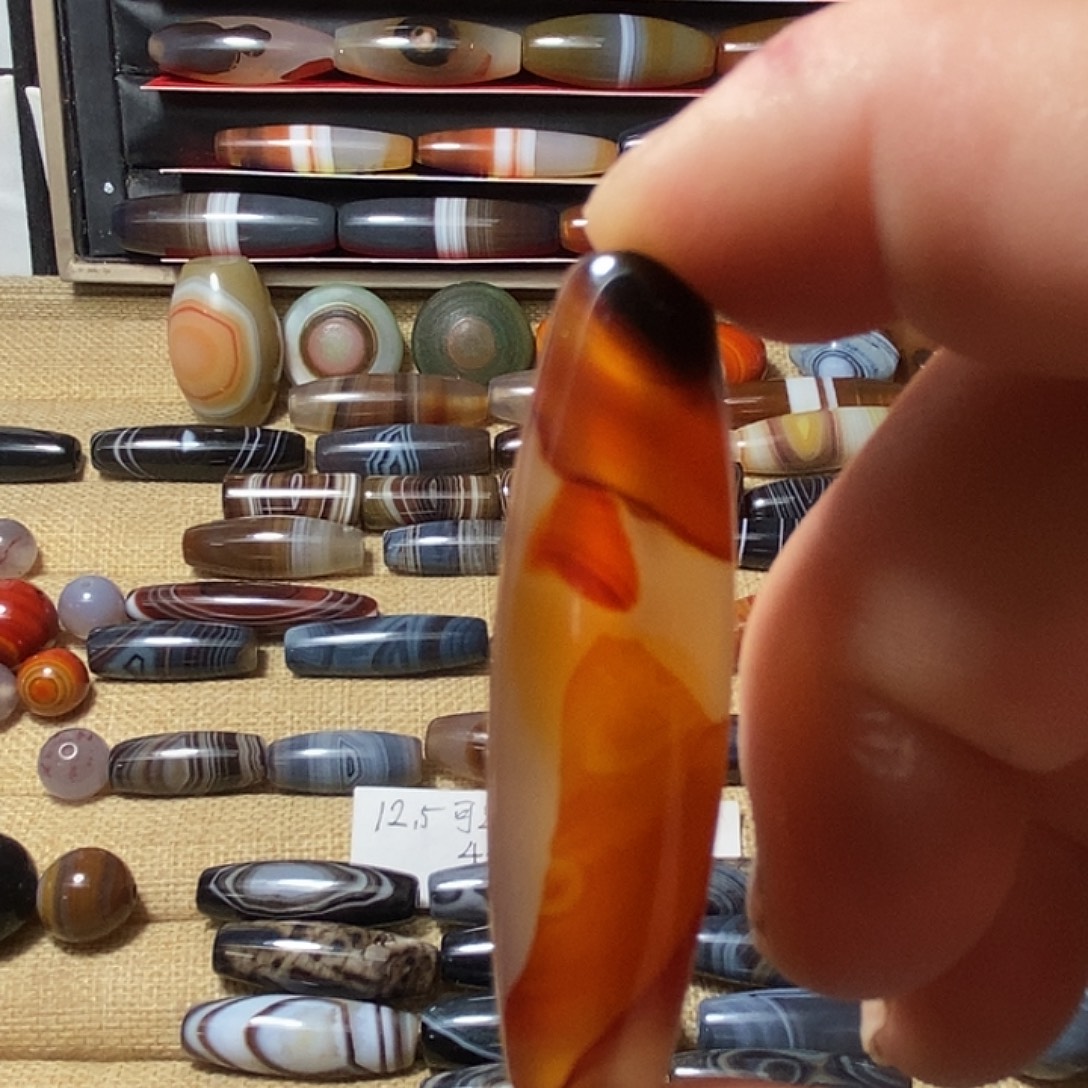 玛瑙/玉髓合金颈饰