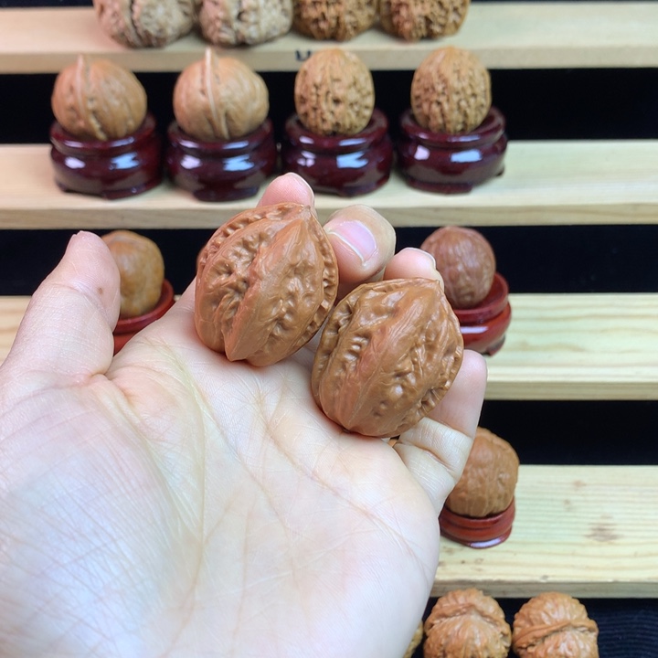 吊坠文玩核桃大粗筋