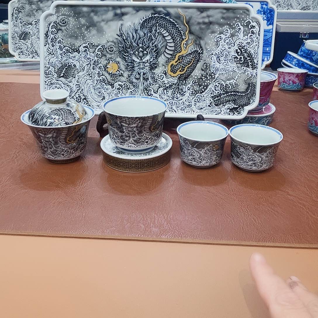 摆件景德镇陶瓷研究所从事