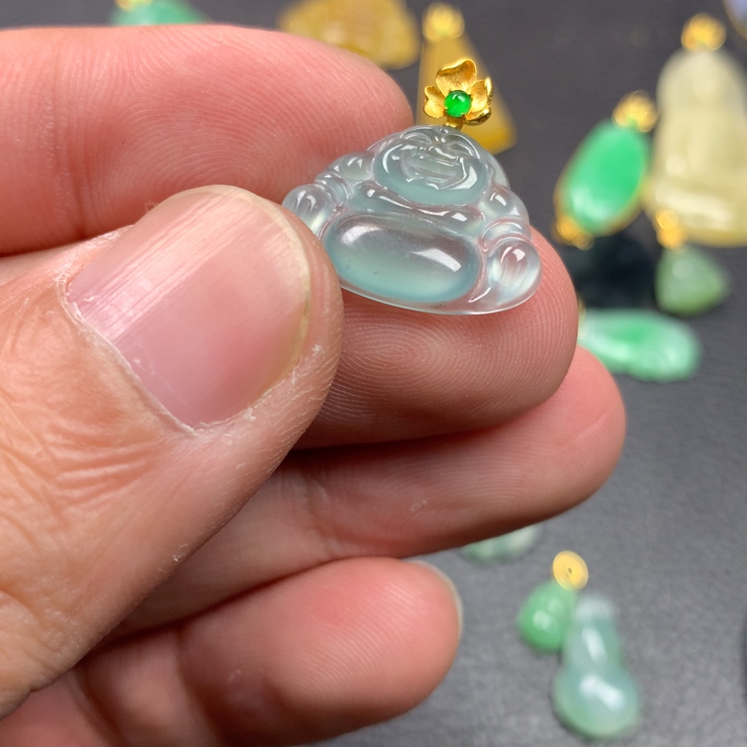 【闪购商品】颈饰18K金镶嵌翡翠翡翠