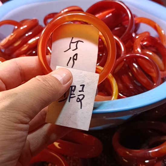 玛瑙/玉髓未镶嵌手镯