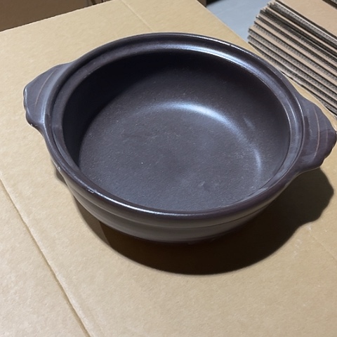 微瑕，明火，约口径25高9针孔，2.5L无盖