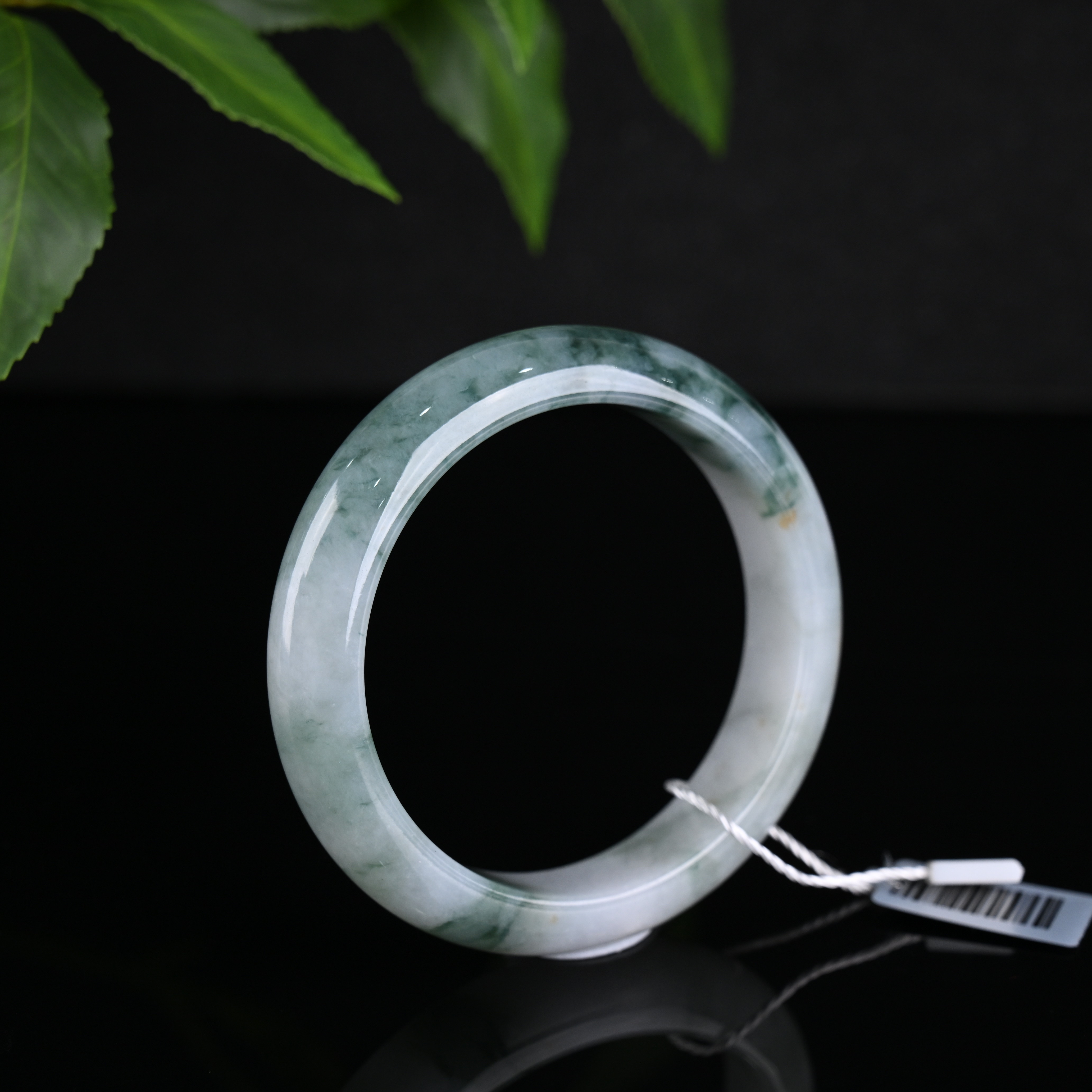 天然翡翠手镯 55.9圈口（TH653）