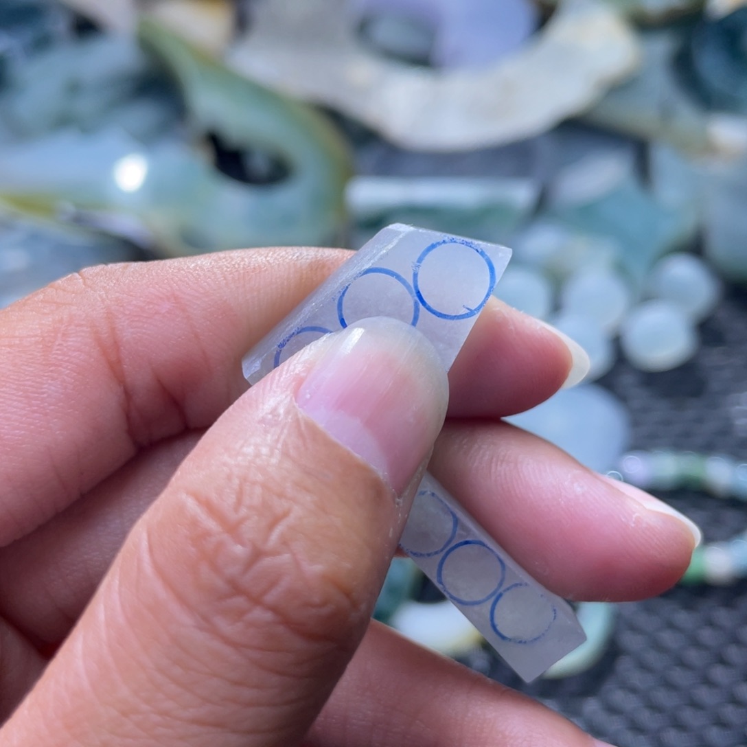 未镶嵌定制翡翠晏翡翠定制