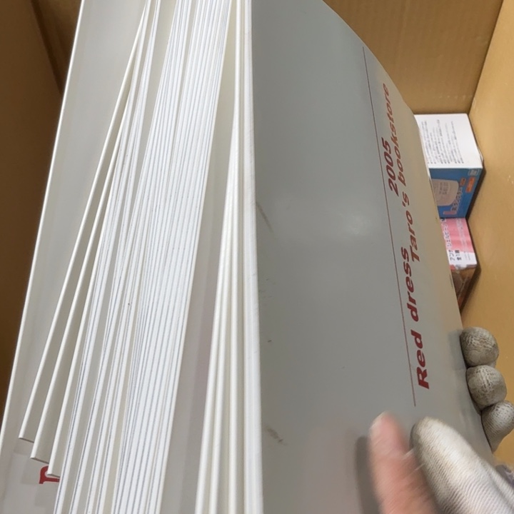 简*中古商品，瑕疵品，不保好坏。939