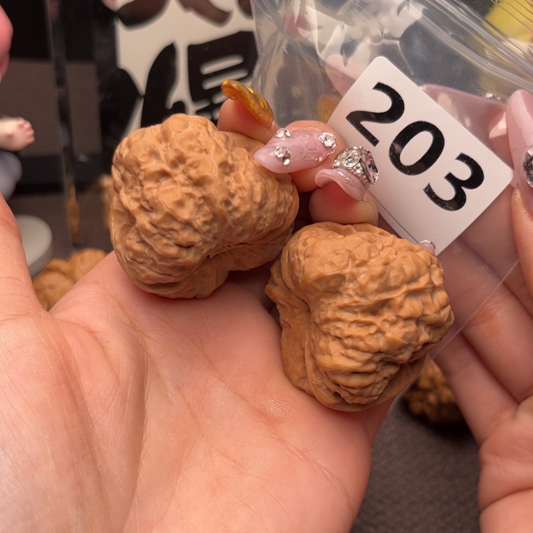 文玩核桃把件张*铁蛤蟆
