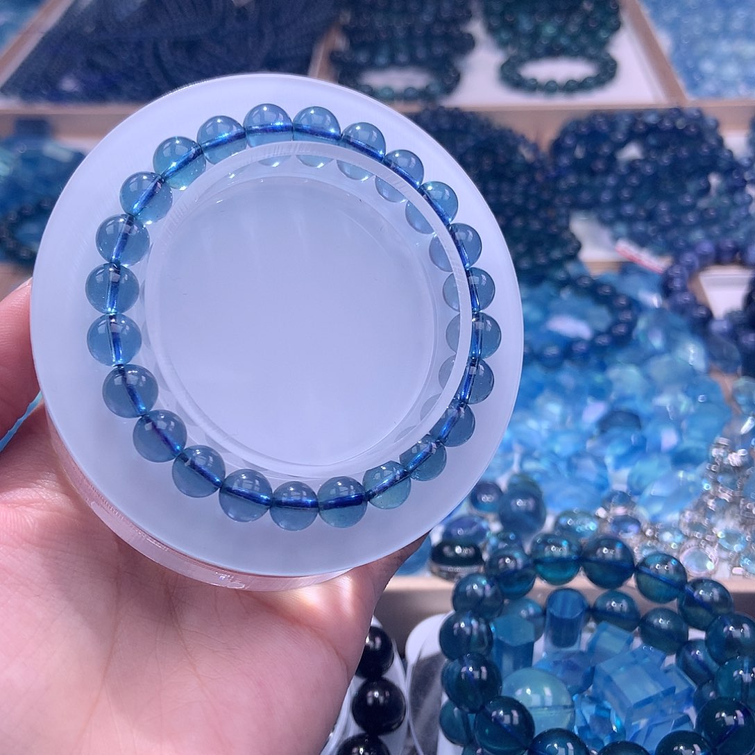 未镶嵌手串海蓝宝石吴***毒7.7mm毕业魔鬼蓝1550元