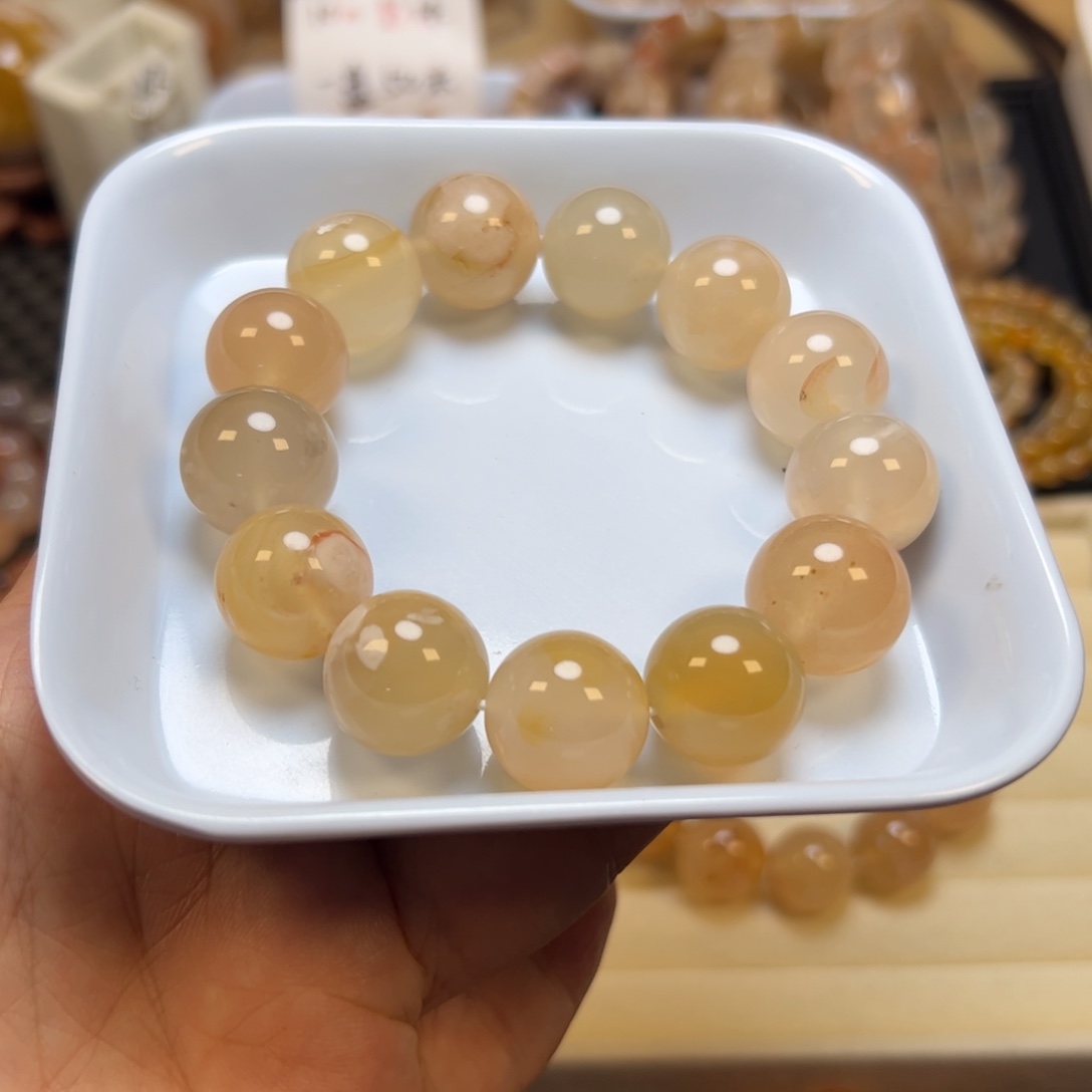 未镶嵌玛瑙/玉髓珠宝半成品