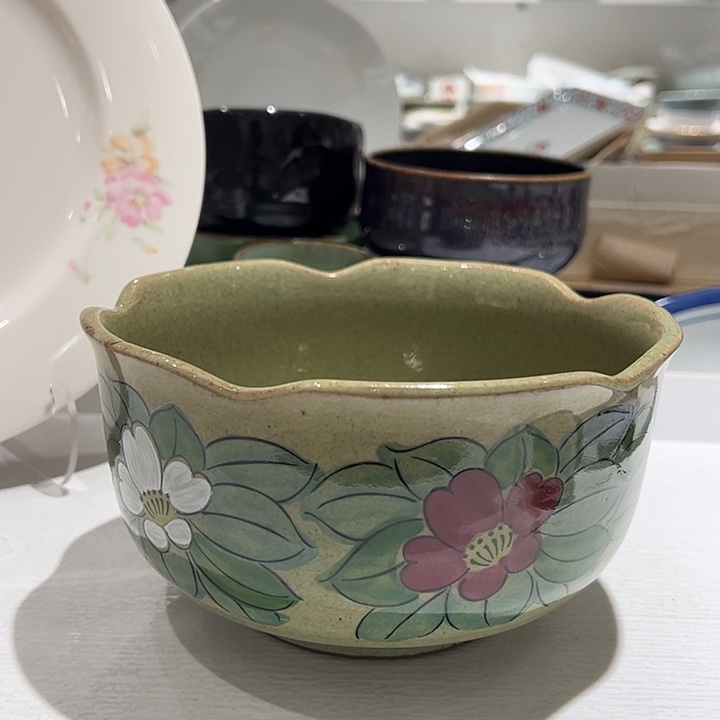 @***常瓷花花手绘葵口大面碗超美