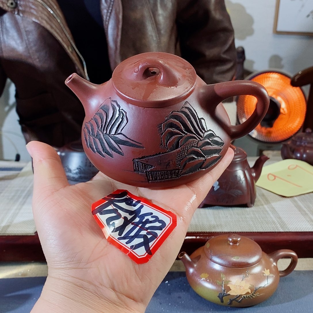 紫砂茶壶宜兴紫砂壶疯狂打