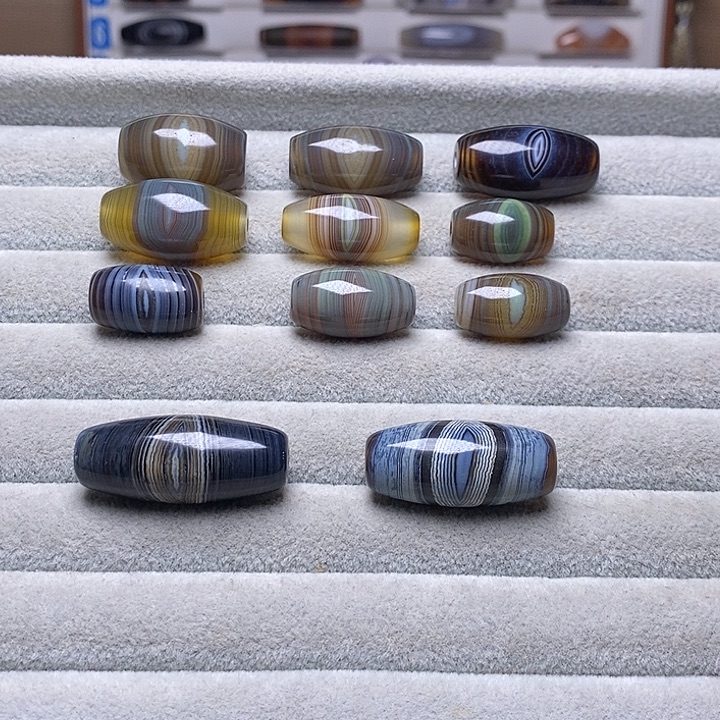 骑***江玛瑙/玉髓未镶嵌颈饰