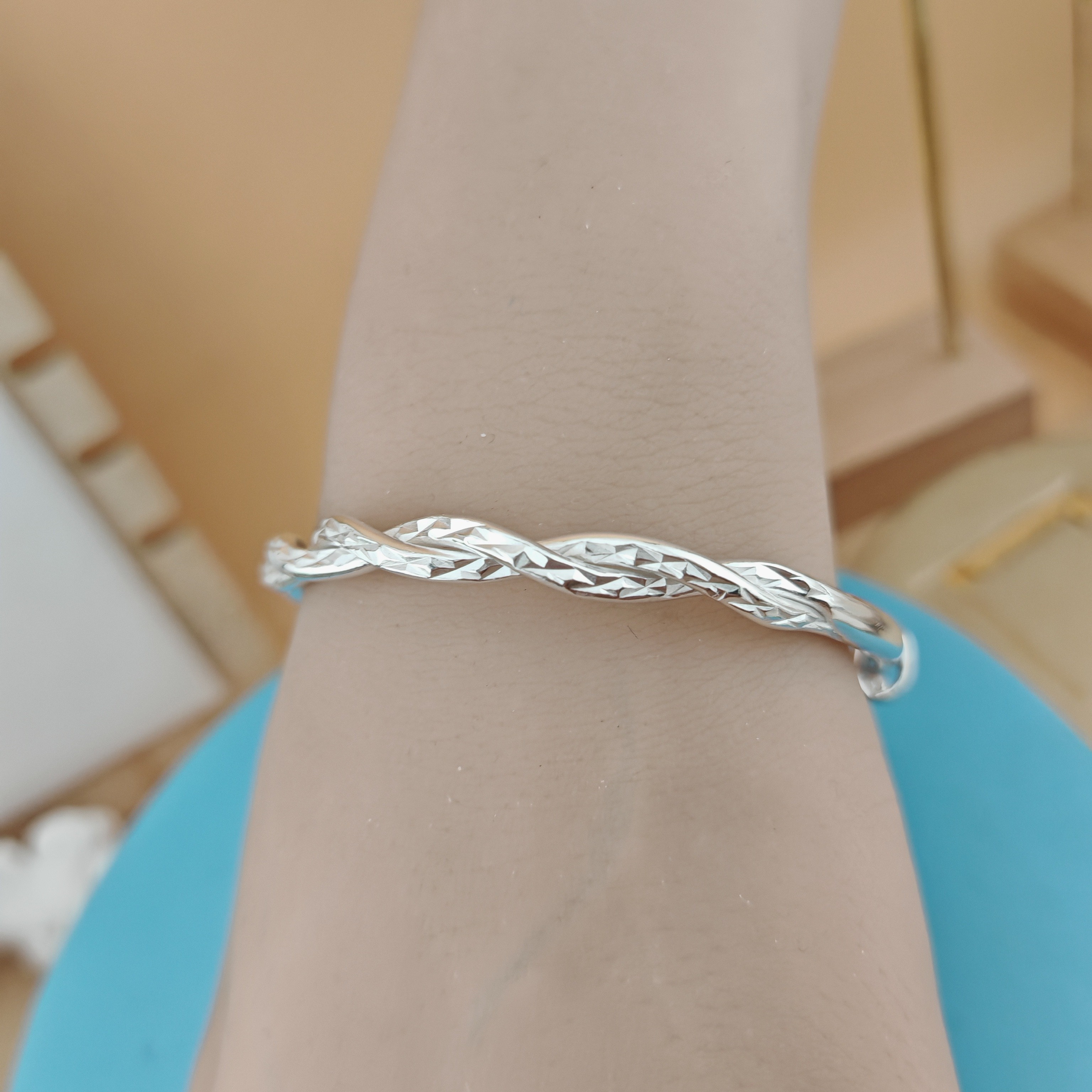 足银手镯 足银双鼓扭花手镯首饰镯子手工气质时尚简约百搭个性