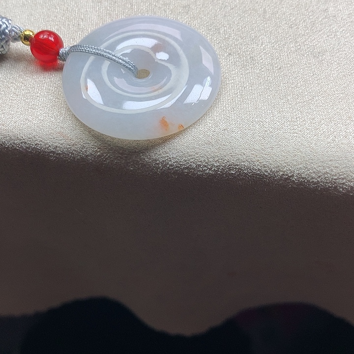 翡翠颈饰未镶嵌吊坠