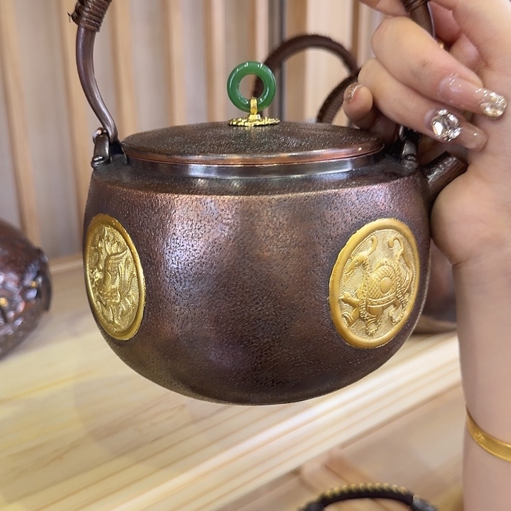 灰***辉四方神兽提梁做旧壶