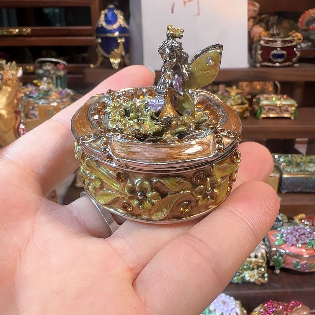 手工制品请勿吹毛求疵