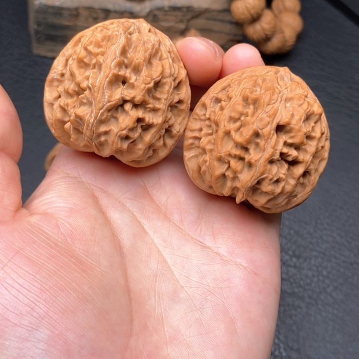 桃核把件尺寸41.9苹果