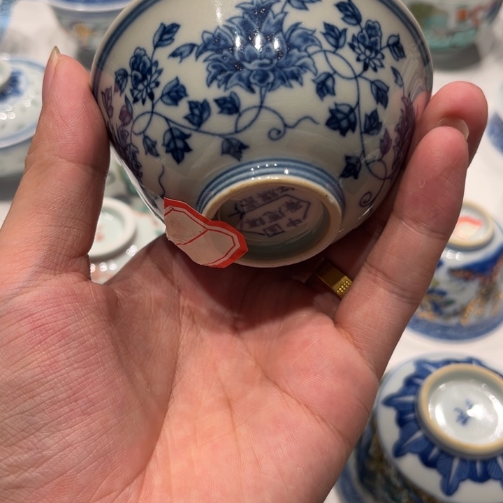 景德镇陶瓷杯子的