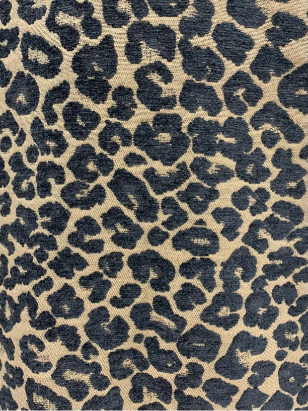 （10）秋冬加厚加捻柔软垂坠不起球不起皱梭织雪尼尔豹纹提花服装布