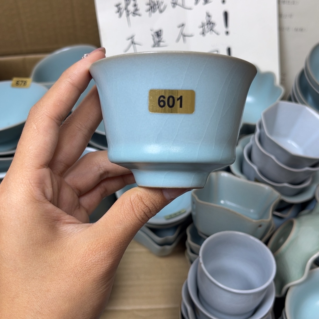 摆件601哈哈哈哈哈哈哈