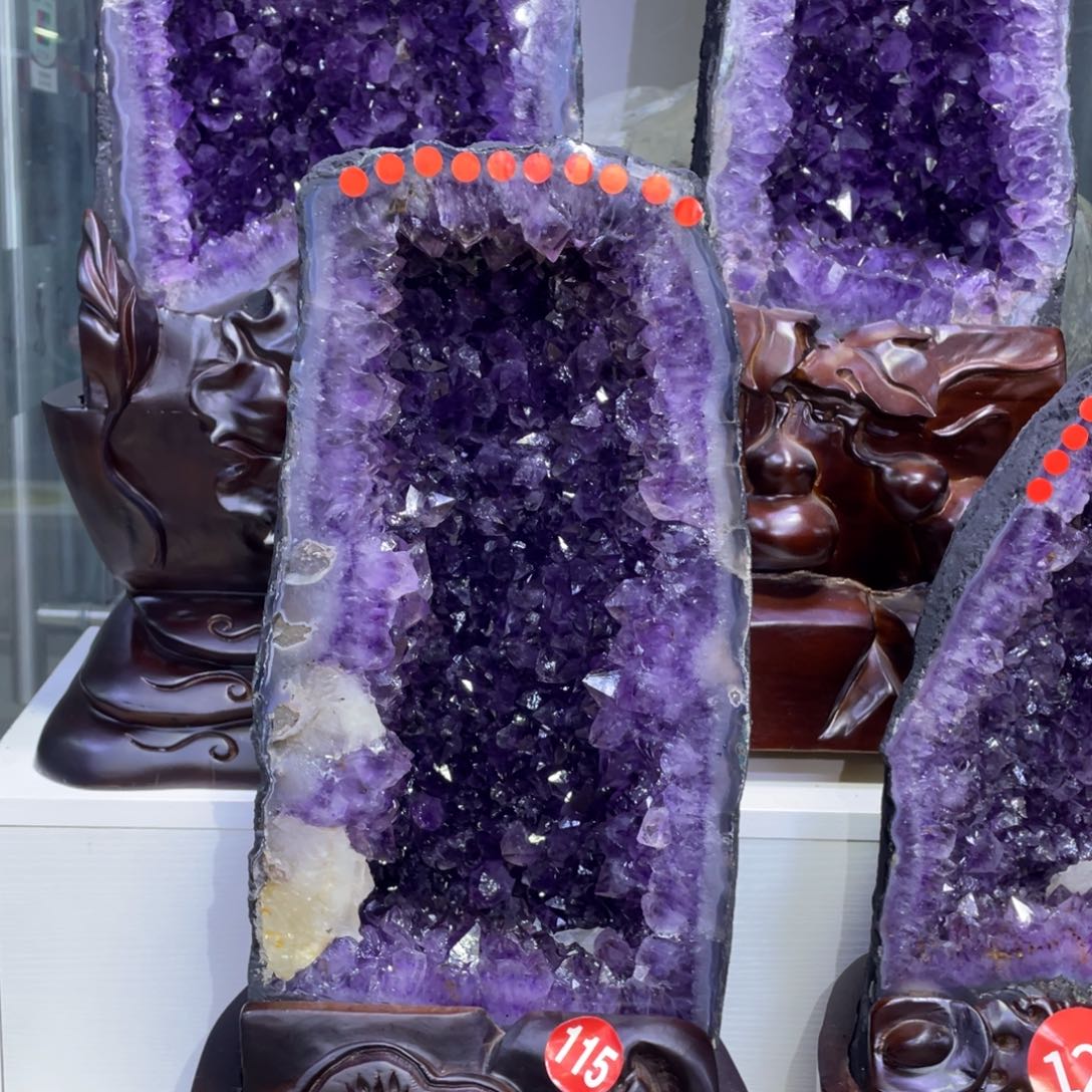 未镶嵌大型摆件（非配饰）紫晶