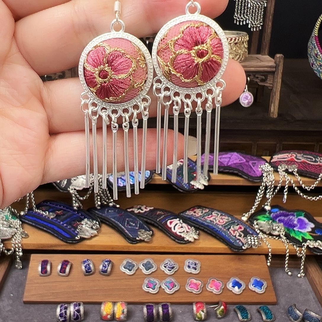 织绣手工刺绣工艺品