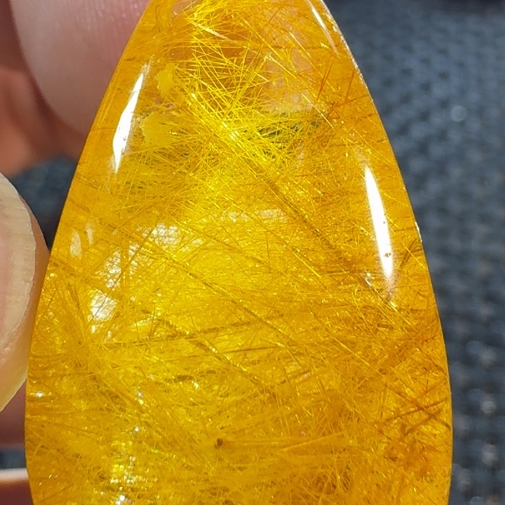 水晶吊坠(不含链)未镶嵌犄**旯