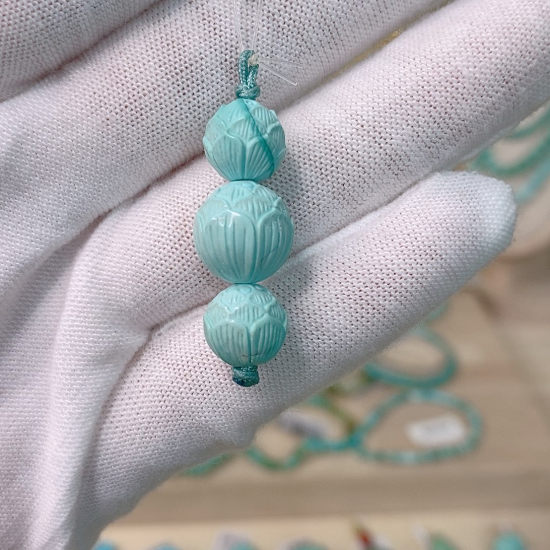 绿松石珠子未镶嵌