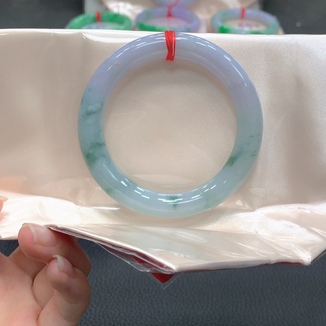 翡翠未镶嵌手镯8号