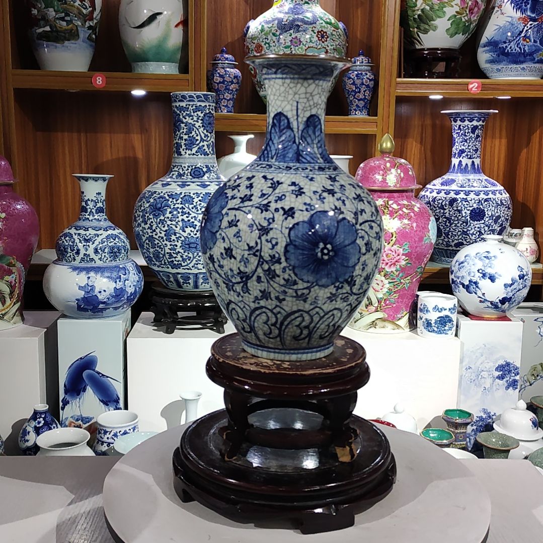 瓶景德镇陶瓷缠枝莲赏瓶