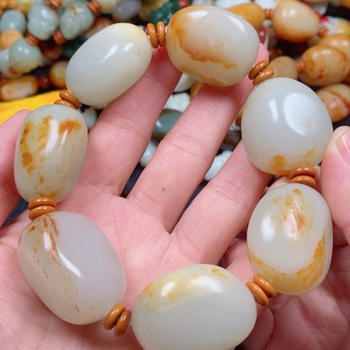 和田玉手链未镶嵌