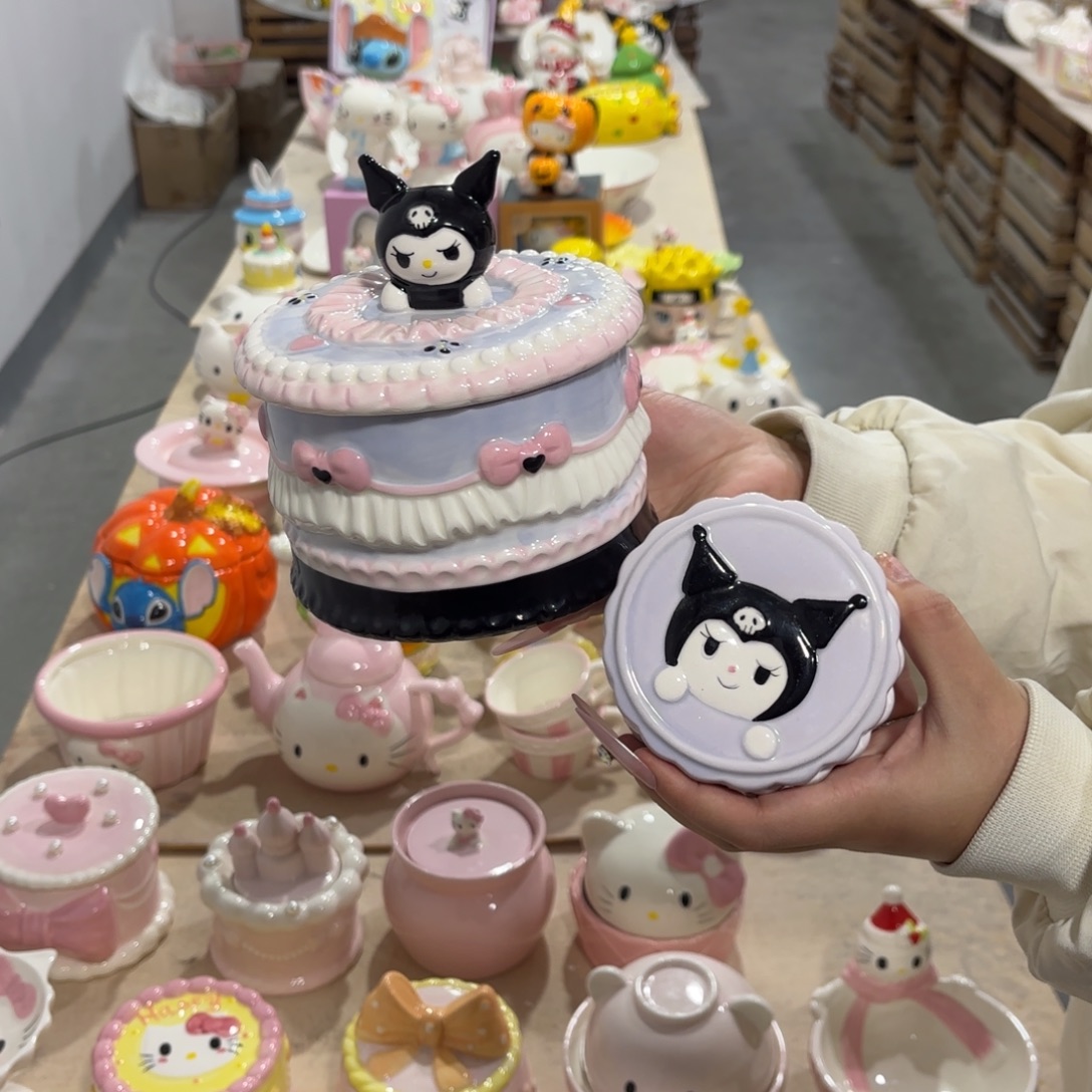 摆件陶陶瓷摆件欢迎光临