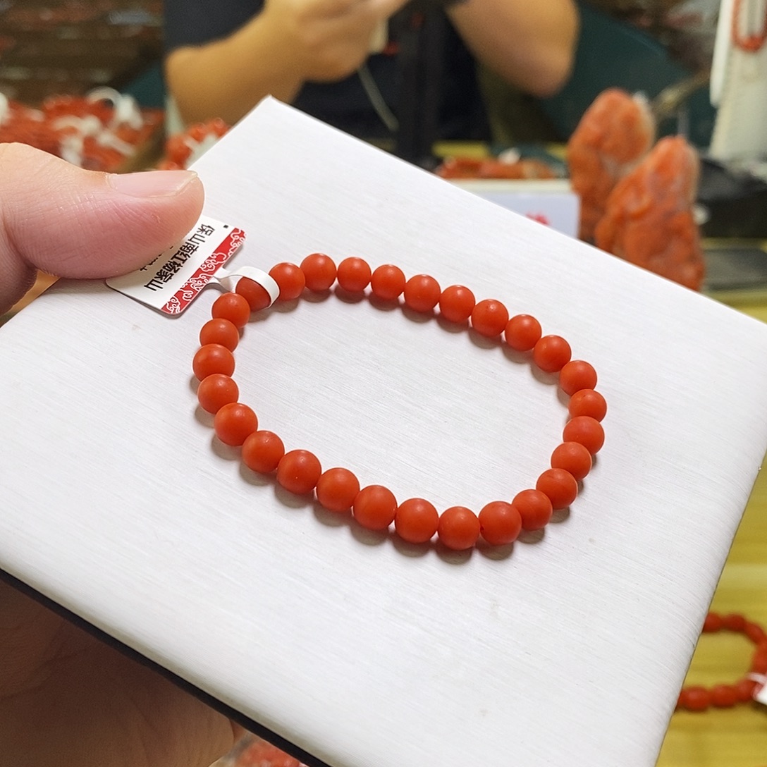 南红玛瑙未镶嵌手链