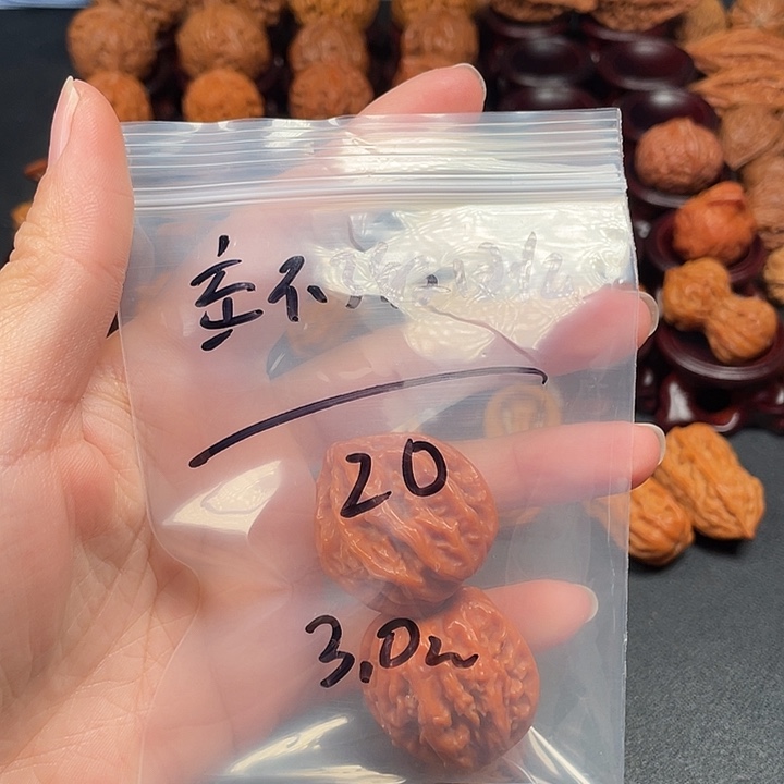 吊坠文玩核桃火焰八棱