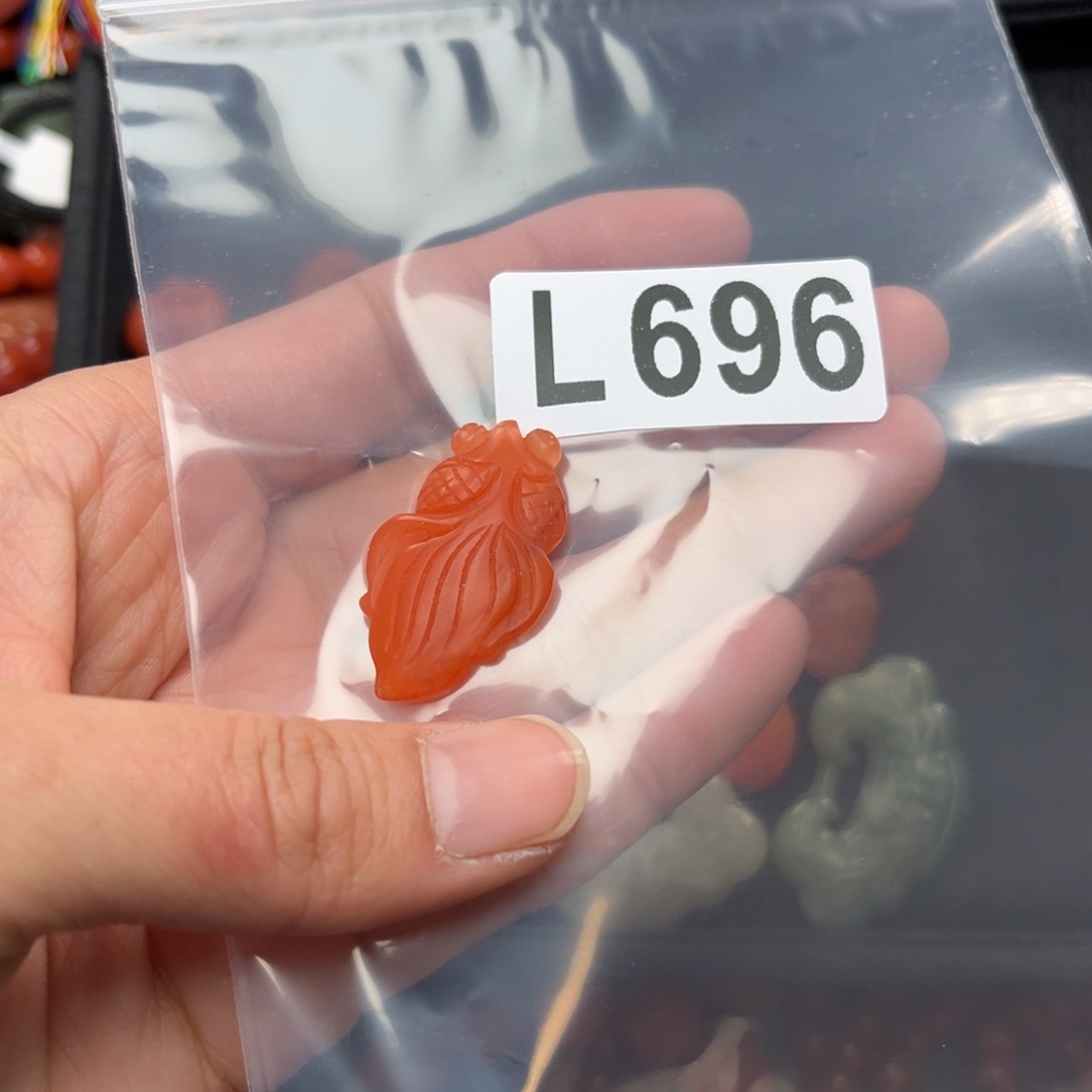 南红玛瑙珠宝奇石未镶嵌