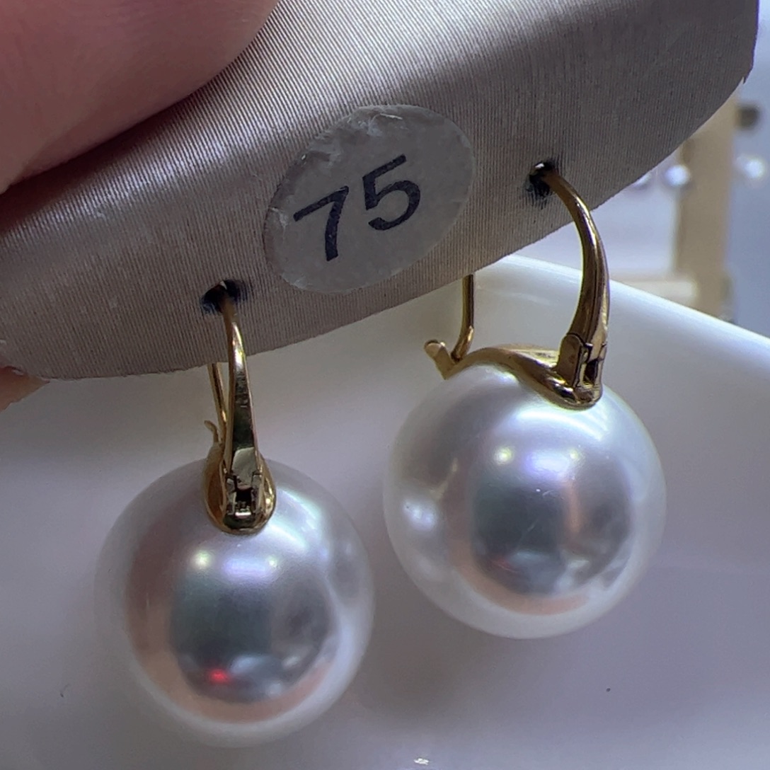 淡水珍珠耳饰18K金镶嵌