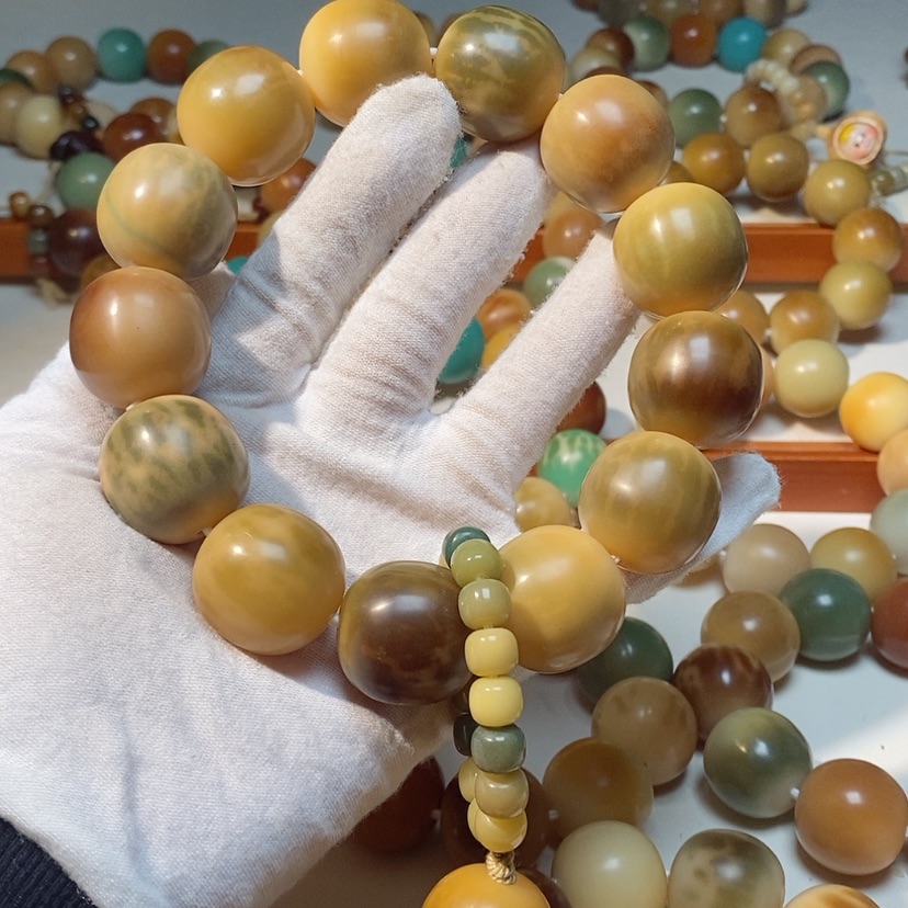 【闪购商品】菩提根/象牙果吊坠微瑕手持