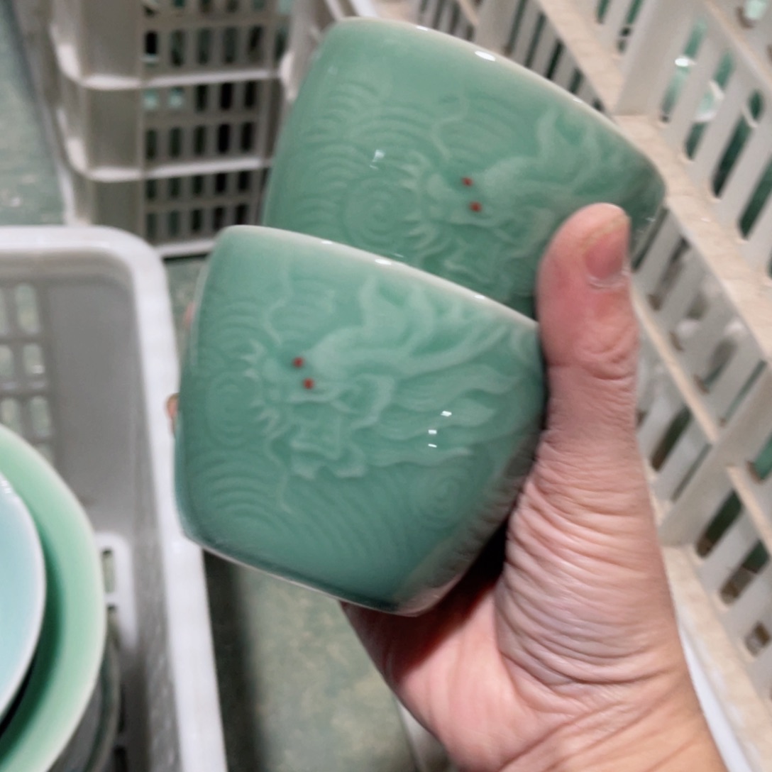 瓷片哈哈哈哈哈哈哈哈