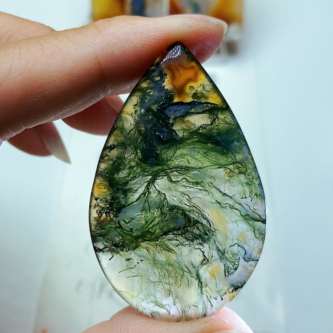 玛瑙/玉髓颈饰未镶嵌沐*