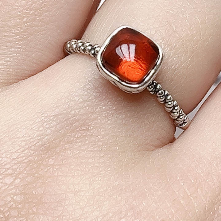 血珀戒指银S925镶嵌天然