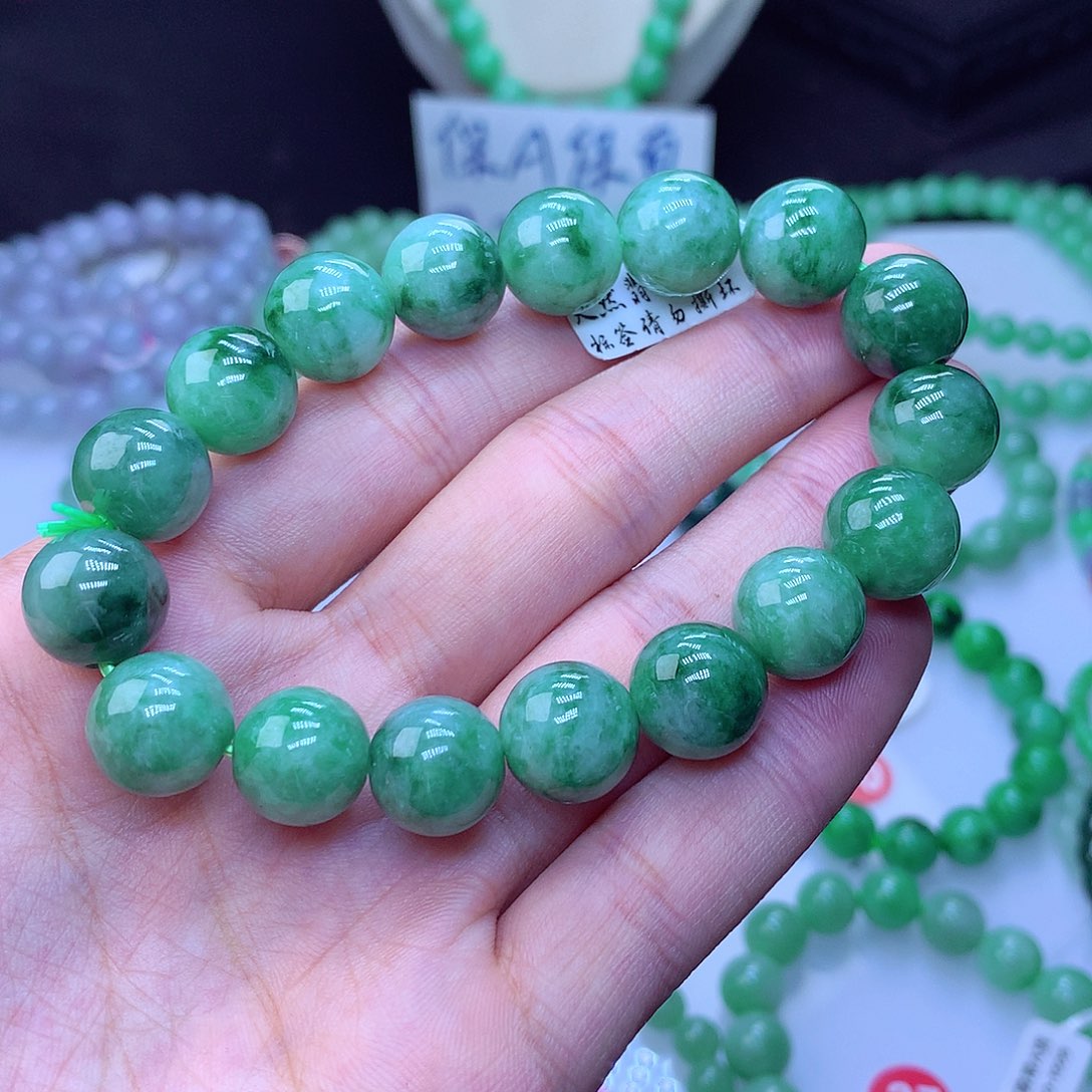 翡翠毛衣链未镶嵌