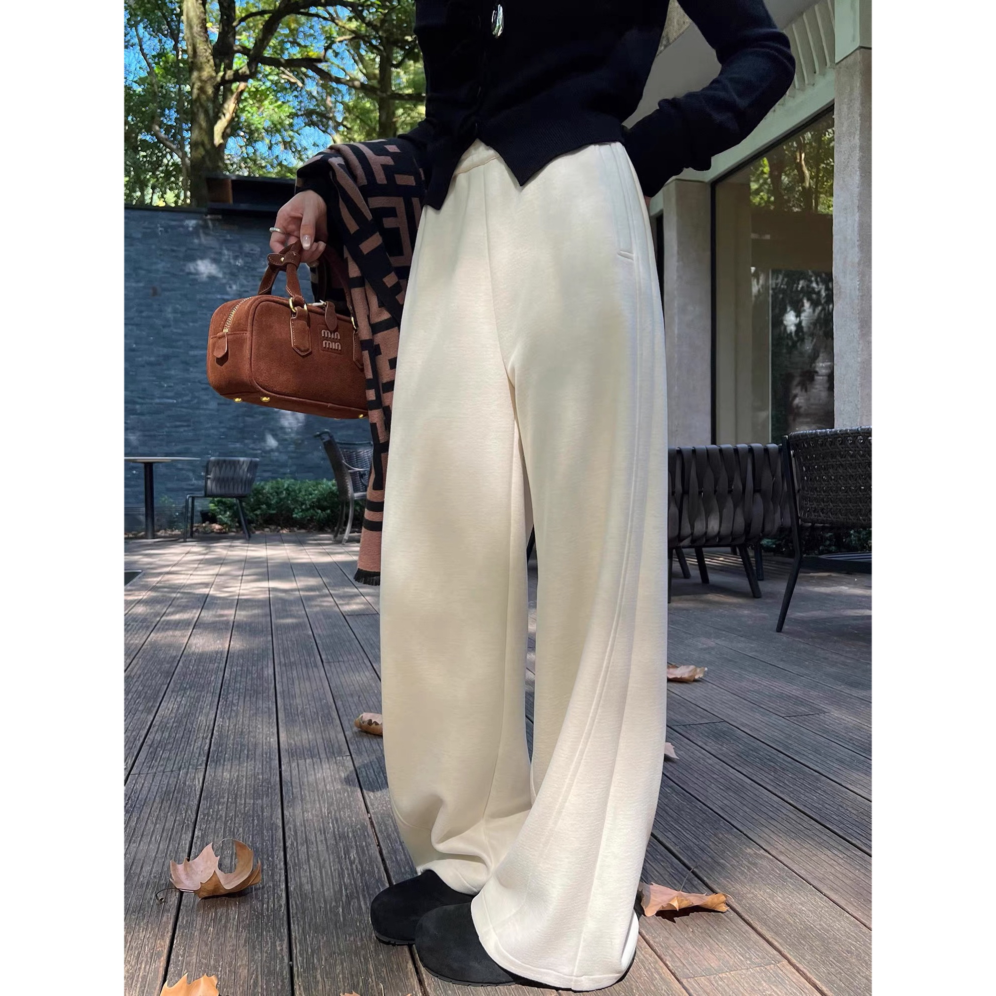 627 满分松弛！加绒下雪裤