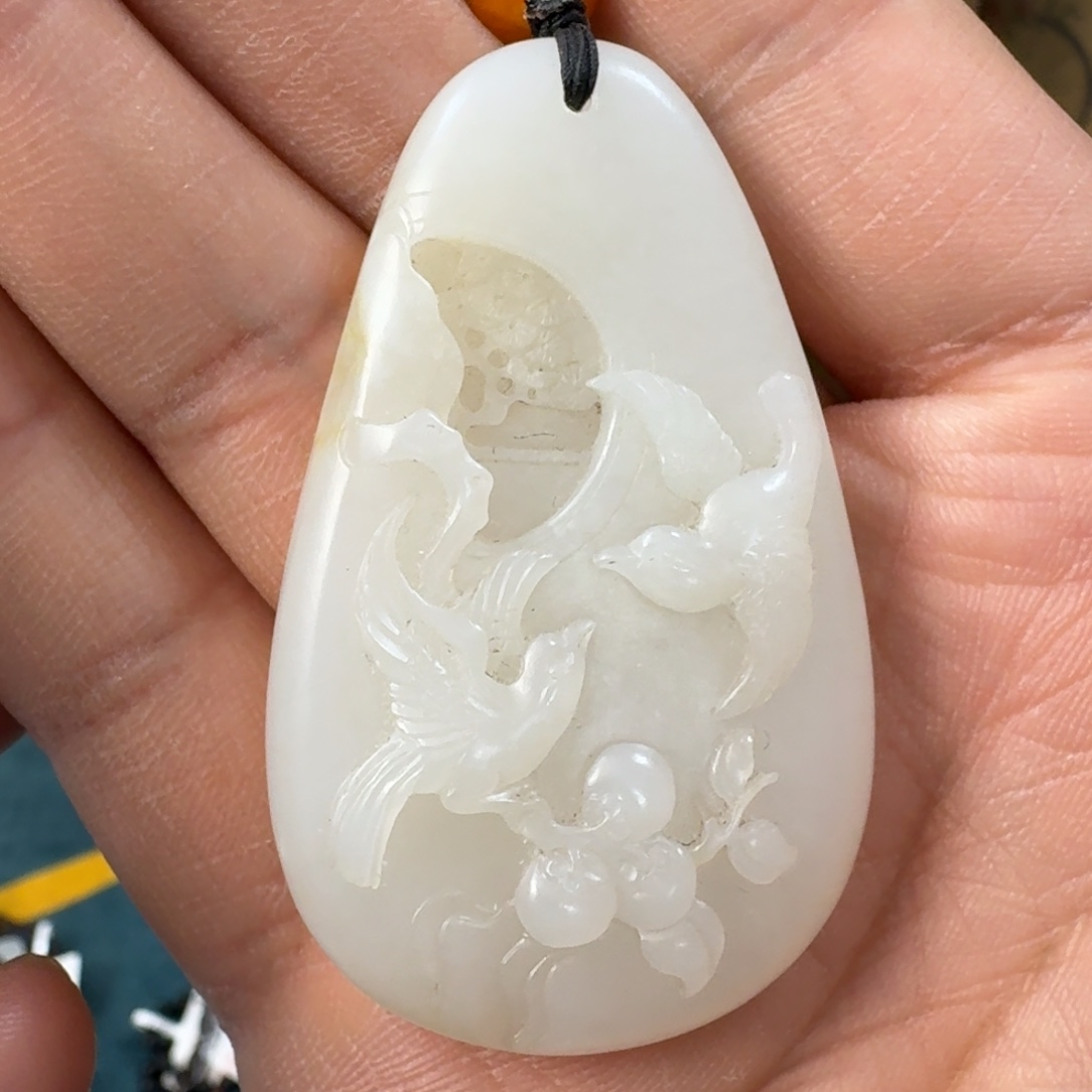 和田玉未镶嵌颈饰和田玉挂件