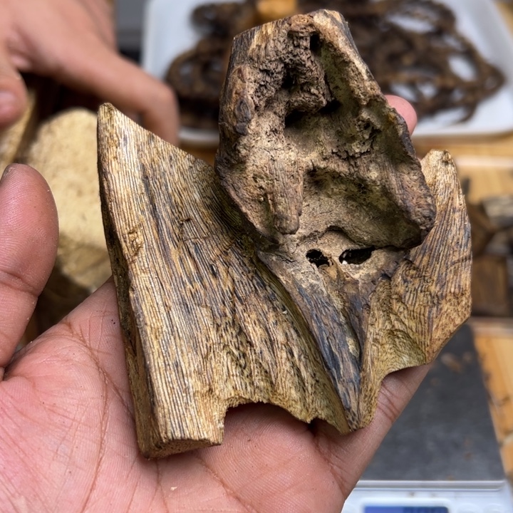 沉香沉香碎屑35克