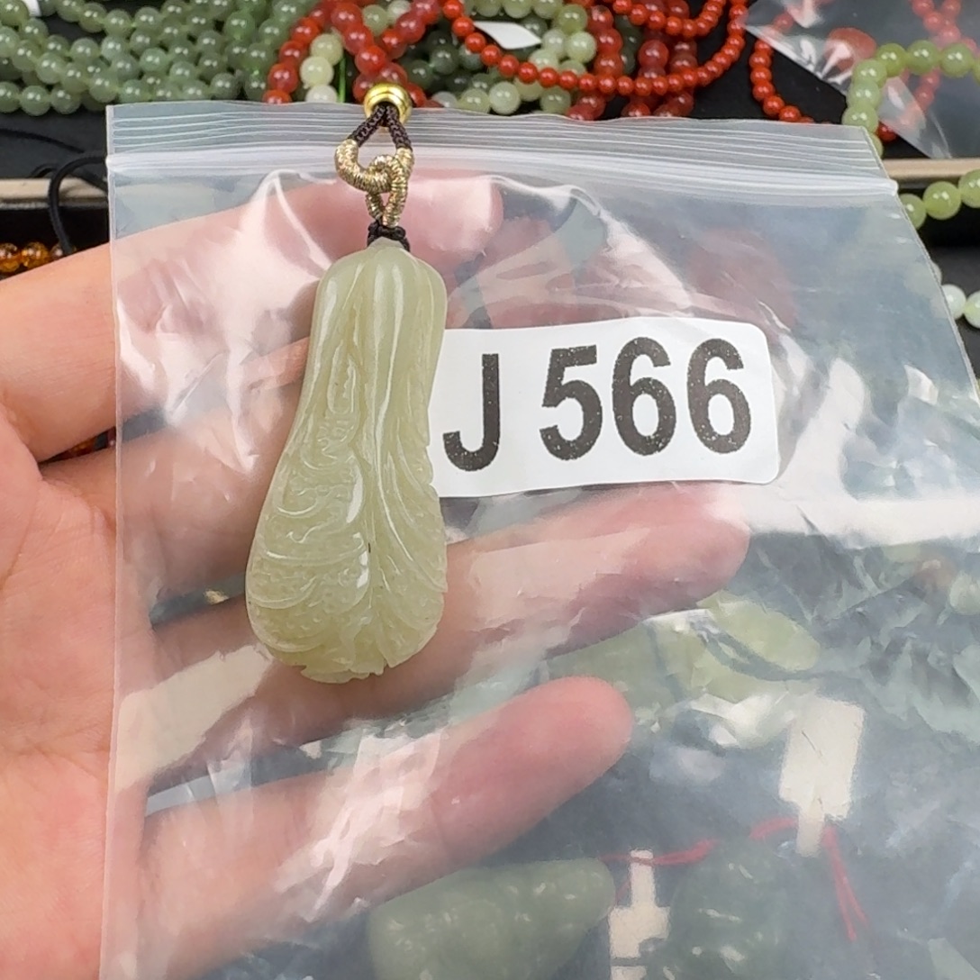 和田玉（糖玉）未镶嵌珠宝奇石